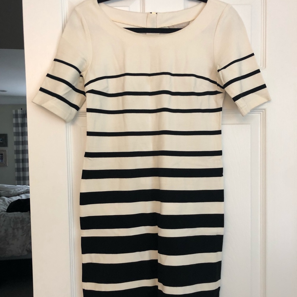 Banana Republic Size 4 Dress